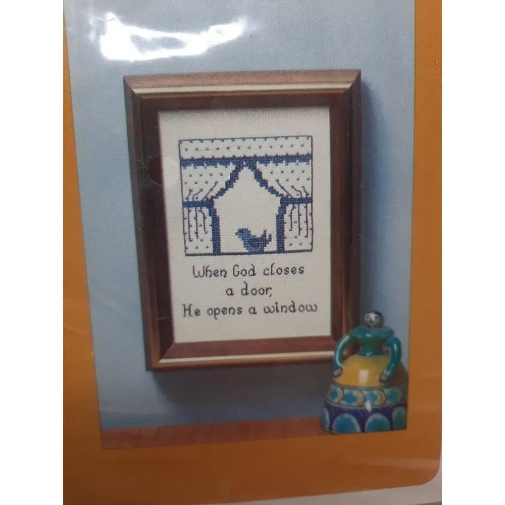 Vintage The Creative Circle Counted Cross Stitch Kit 1604 God's Window
